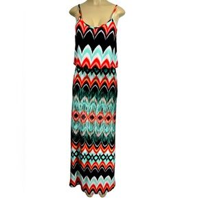 SHIRA P Colorful Dress perfect for this summer Size Medium